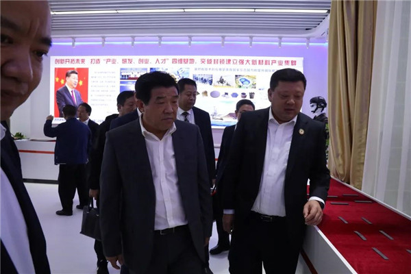 景德鎮(zhèn)特種工業(yè)陶瓷技術研究院及特陶產業(yè)化基地合作項目簽約儀式舉行