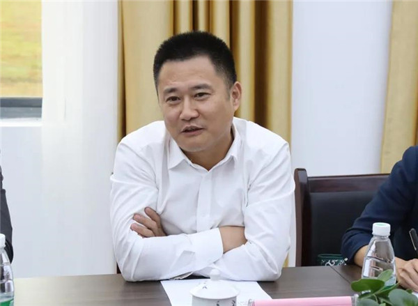 景德鎮(zhèn)特種工業(yè)陶瓷技術研究院及特陶產業(yè)化基地合作項目簽約儀式舉行