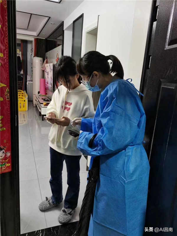 “版權人”戰(zhàn)“疫”勇?lián)? onmousewheel=