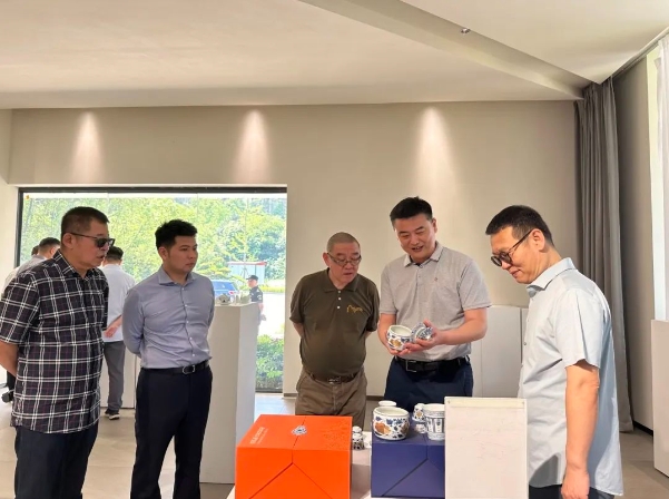 CFAC美院基地 清華大學美術學院與省數文集團、市城投集團強強聯手共繪文化創新新篇章